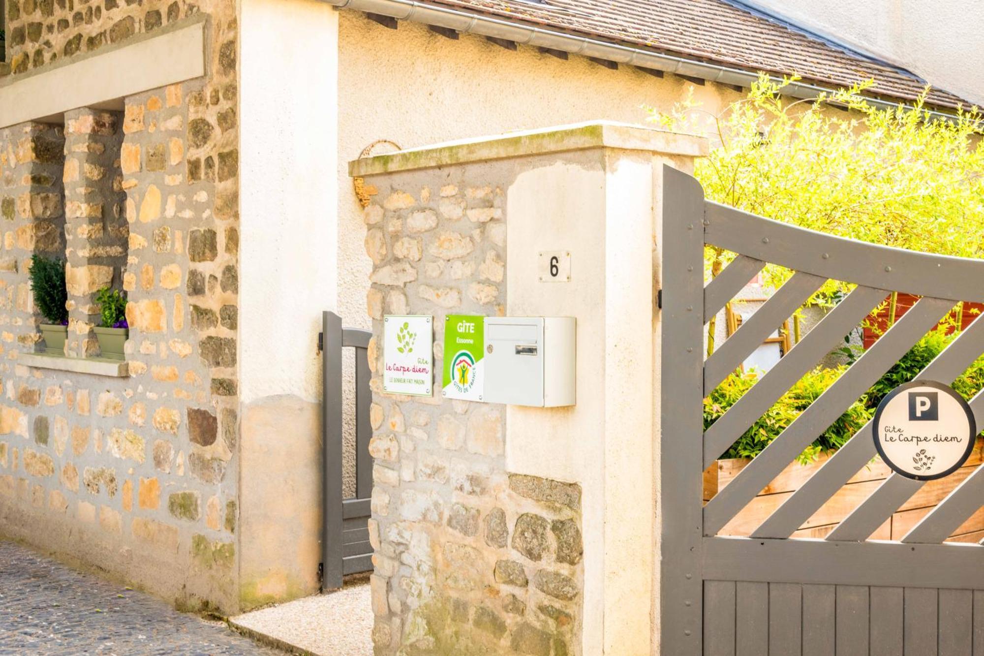 Gite Le Carpe Diem Milly-La-Foret Exterior foto